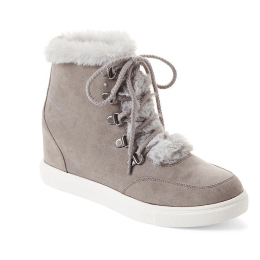 Madden Girl Pulley Ankle Boot